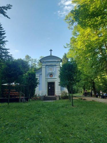 kaple-v-Drizne